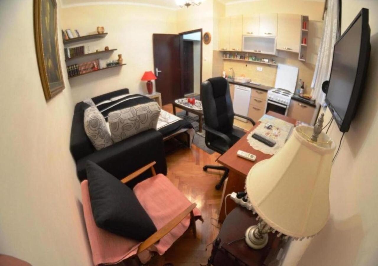Apartment Heart Of 포드고리차 외부 사진